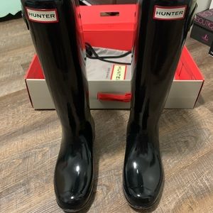 Women’s Hunter Tall Gloss Rain Boots